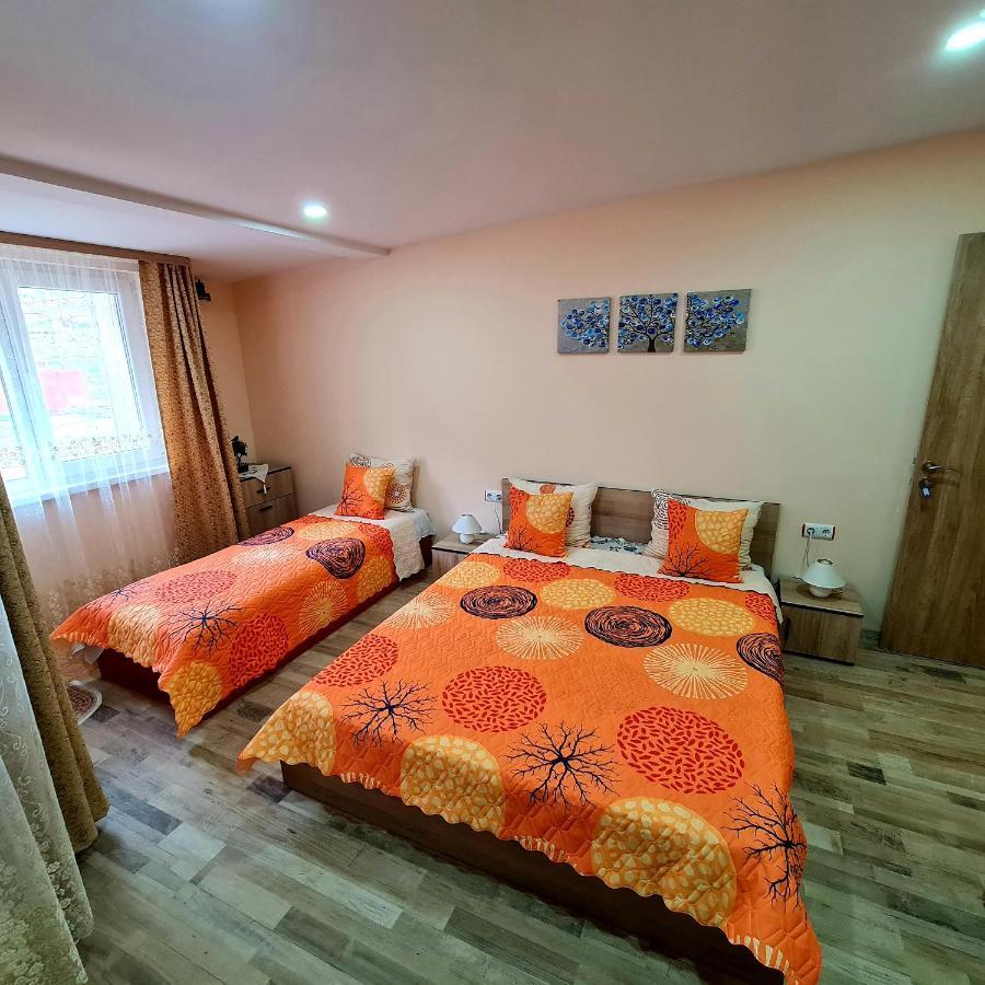 Fema Guest House Balchik Ngoại thất bức ảnh