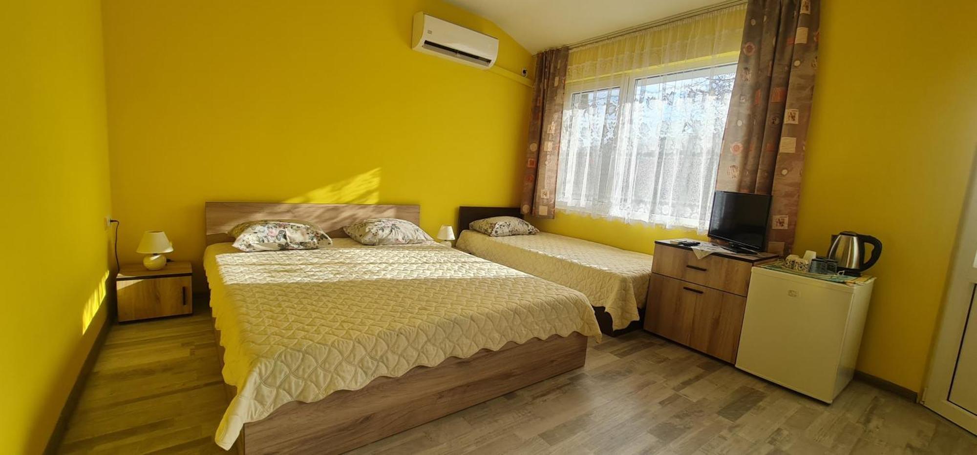 Fema Guest House Balchik Phòng bức ảnh