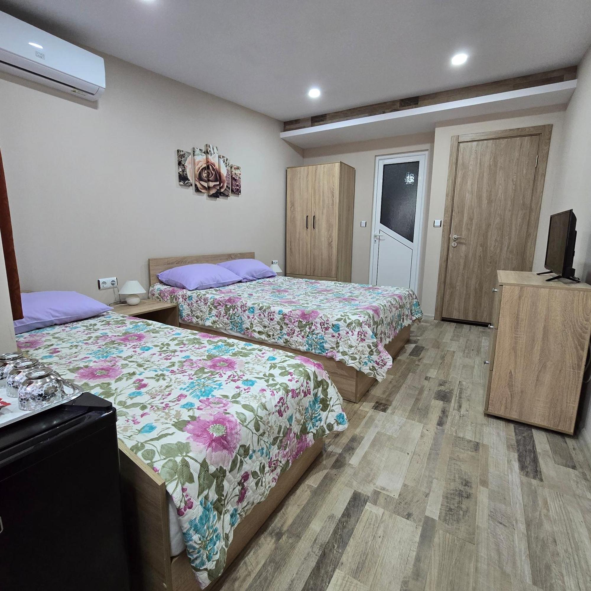 Fema Guest House Balchik Phòng bức ảnh